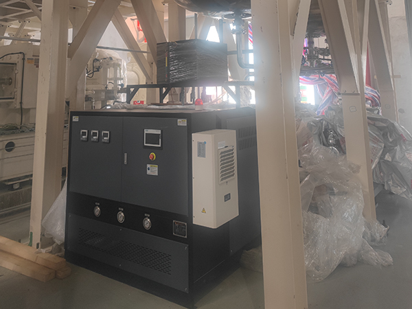 鋰電隔膜模溫機(jī)，提升鋰離子電池生產(chǎn)效率